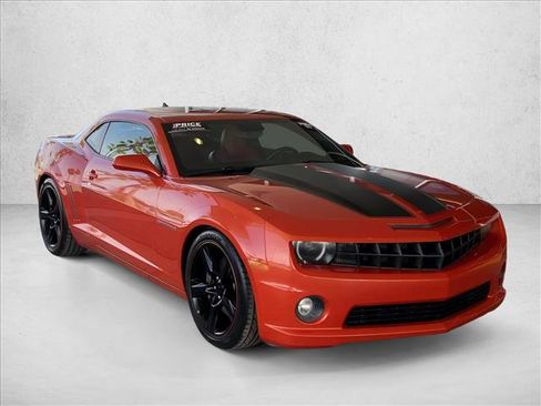 Used 2011 Chevrolet Camaro SS w/ RS Package RWD image 5