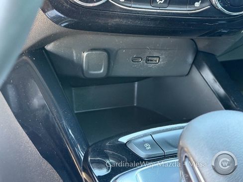 Used 2024 Chevrolet Trax ACTIV w/ Driver Confidence Package FWD image 28