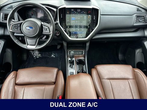 Used 2023 Subaru Ascent Touring AWD/4WD image 16