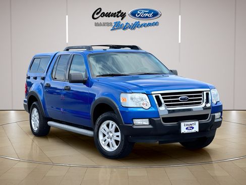 Used 2010 Ford Explorer Sport Trac XLT AWD/4WD image 1