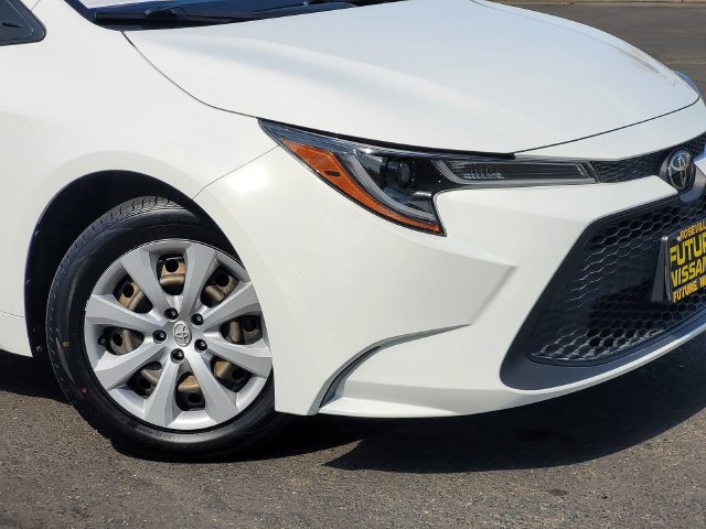 Used 2022 Toyota Corolla LE FWD image 9