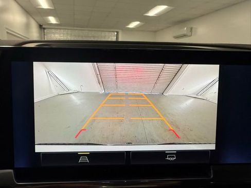 Used 2026 Chevrolet Silverado 1500 LT image 18