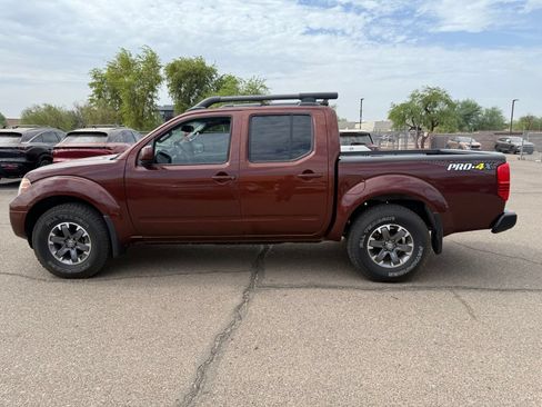 Used 2016 Nissan Frontier PRO-4X w/ Pro-4x Luxury Package AWD/4WD image 8