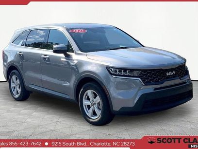 Used 2023 Kia Sorento LX