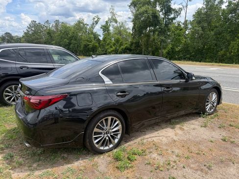 Used 2018 INFINITI Q50 Luxe w/ Cargo Package (L95) RWD image 5