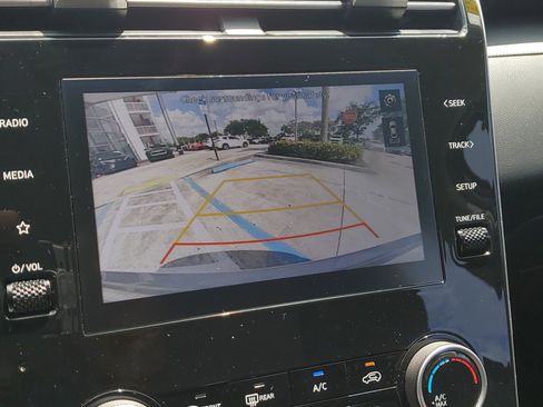 Used 2023 Hyundai Tucson SE FWD image 27
