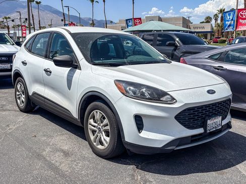 Used 2020 Ford Escape S FWD image 1