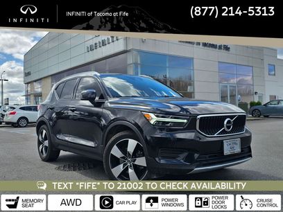 Used 2020 Volvo XC40 T5 Momentum w/ Protection Package Premier