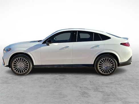 Used 2025 Mercedes-Benz GLC 300 4MATIC image 6