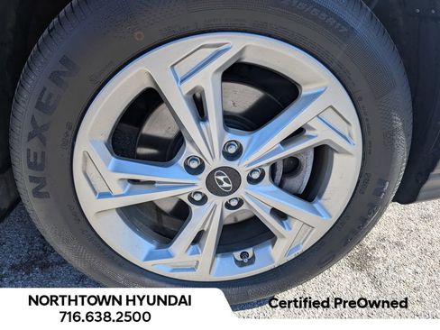 Certified 2023 Hyundai Kona SEL AWD/4WD image 43