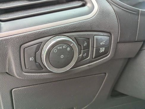 Certified 2024 Ford Edge SEL w/ Convenience Package AWD/4WD image 16