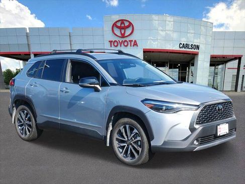 Certified 2025 Toyota Corolla Cross XLE AWD/4WD image 2