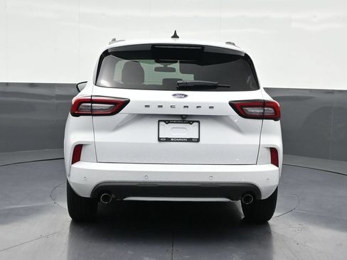 Used 2023 Ford Escape ST-Line w/ Tech Pack #1 FWD image 4