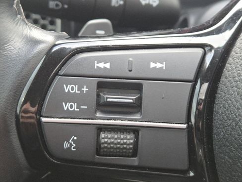 Used 2022 Honda Civic Touring image 35