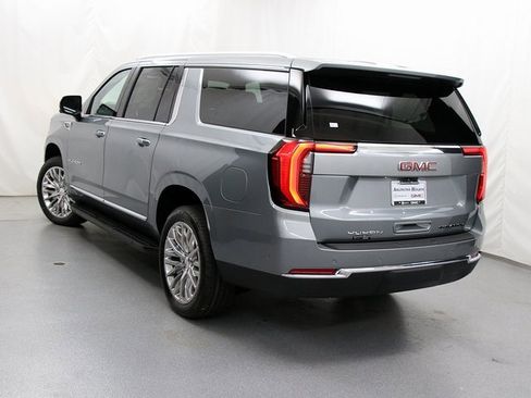 New 2026 GMC Yukon XL Elevation w/ LPO, Floor Liner Package image 8