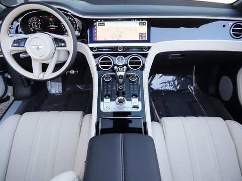 New 2026 Bentley Continental GTC image 4
