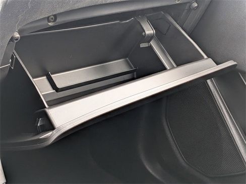 Used 2020 Ford Explorer XLT w/ Class III Trailer Tow Package image 20