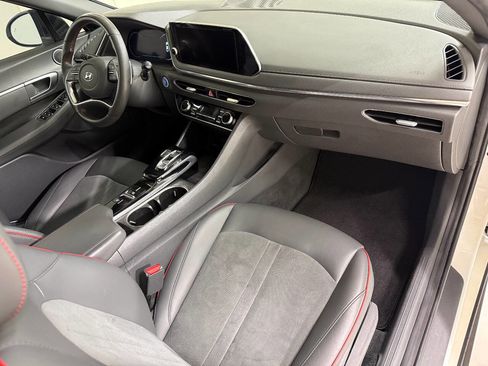 Used 2021 Hyundai Sonata SEL Plus w/ Tech Package FWD image 19
