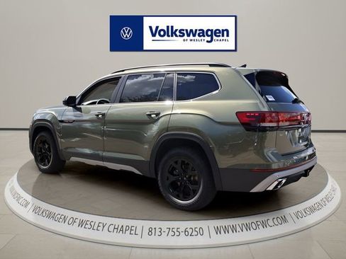 New 2026 Volkswagen Atlas Peak Edition AWD/4WD image 5