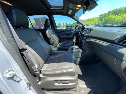 Certified 2023 Honda Passport EX-L image 33