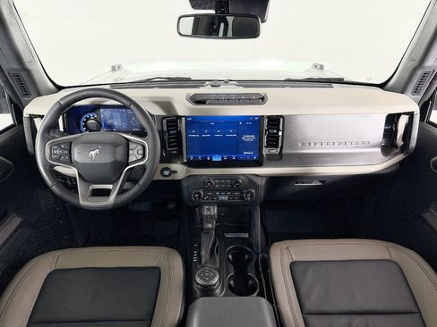 Used 2021 Ford Bronco Wildtrak AWD/4WD image 61