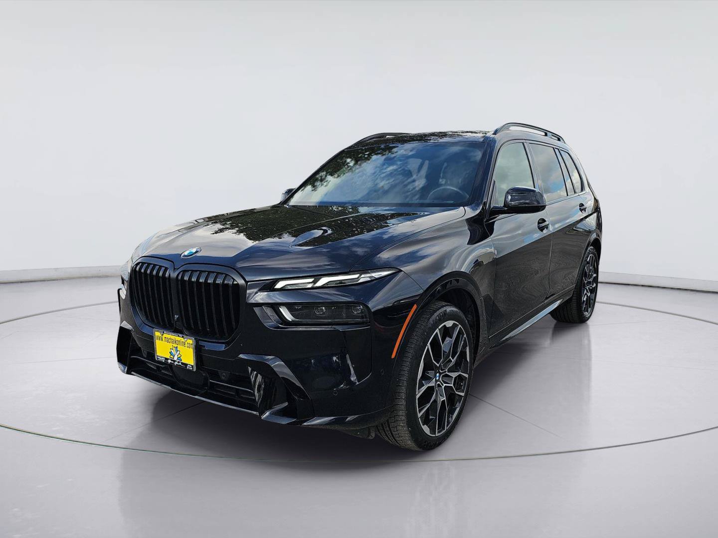 Used 2025 BMW X7 xDrive40i w/ Executive Package AWD/4WD image 1