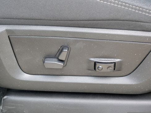 New 2026 RAM 3500 Big Horn image 17