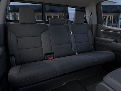 New 2026 GMC Sierra 1500 SLE image 17