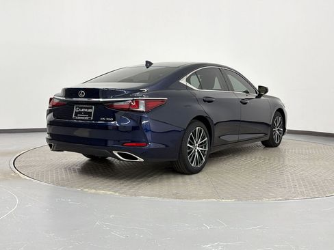 Certified 2024 Lexus ES 350 w/ Premium Package image 9