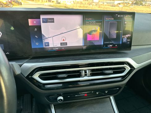 Used 2023 BMW 330i Sedan image 16