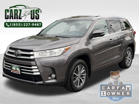 Used 2018 Toyota Highlander XLE w/ Protection Package #3 AWD/4WD image 1