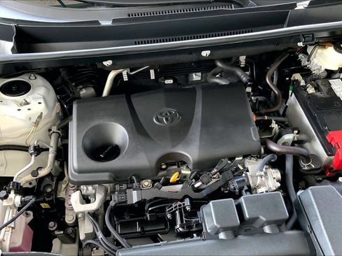 Used 2024 Toyota RAV4 XLE w/ Convenience Package FWD image 34