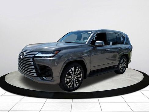 New 2026 Lexus LX 700h Luxury image 8