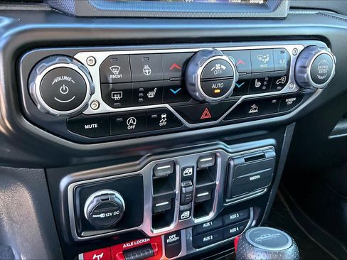 Used 2021 Jeep Gladiator Mojave image 33