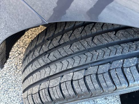 Used 2021 Nissan Maxima Platinum w/ 40th Anniversary Package image 28