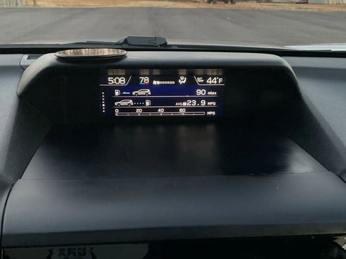 Used 2021 Subaru Forester Premium image 29