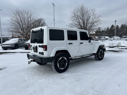 Used 2014 Jeep Wrangler Polar Edition image 4