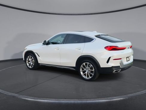 Used 2022 BMW X6 xDrive40i w/ Premium Package AWD/4WD image 6
