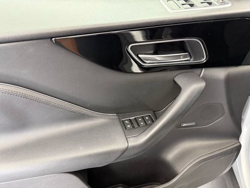 Used 2019 Jaguar F-PACE Premium AWD/4WD image 42