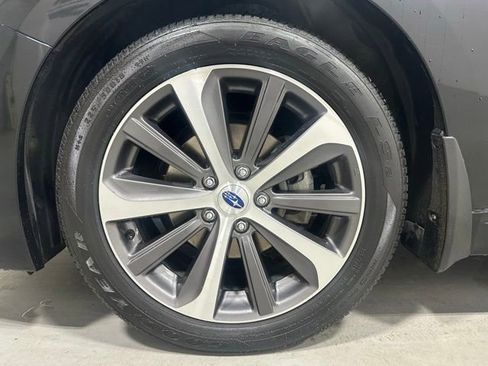 Used 2017 Subaru Legacy 2.5i Limited AWD/4WD image 24