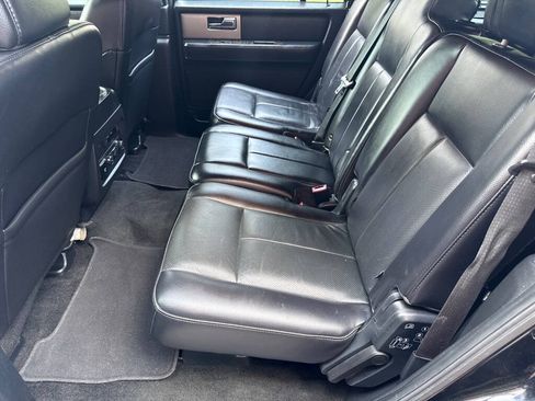 Used 2016 Ford Expedition Limited AWD/4WD image 11