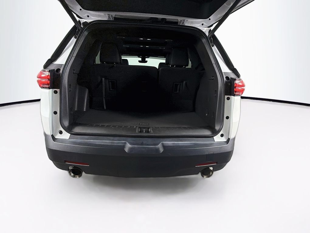 Used 2023 Chevrolet Traverse RS AWD/4WD image 26