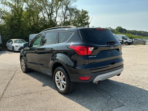 Used 2019 Ford Escape SEL FWD image 2
