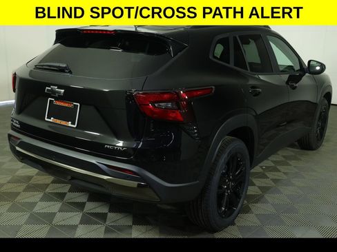 New 2026 Chevrolet Trax ACTIV w/ Driver Confidence Package FWD image 9