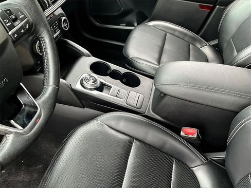 Used 2020 Ford Escape SEL image 14