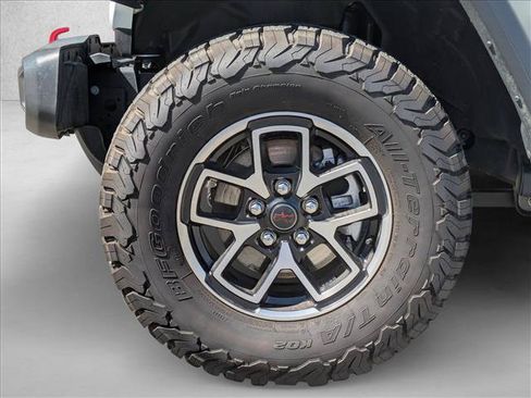 Used 2026 Jeep Wrangler Unlimited Rubicon AWD/4WD image 23