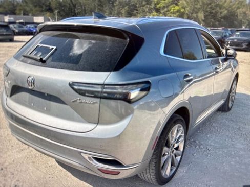 Used 2023 Buick Envision Avenir image 3