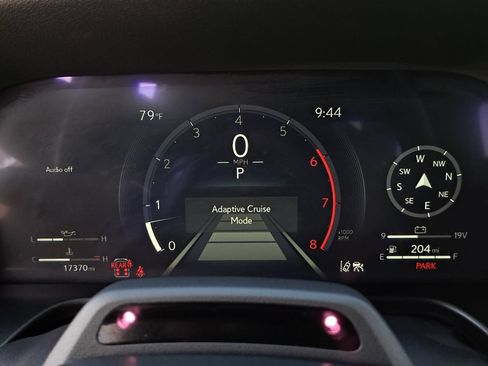 Used 2024 Lexus GX 550 w/ Accessory Package (31) AWD/4WD image 21