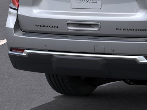 New 2026 GMC Yukon XL Elevation AWD/4WD image 14