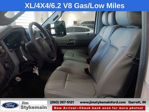 Used 2016 Ford F250 XL w/ XL Appearance Package image 9